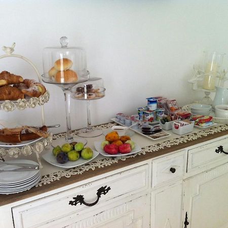 B&B Villa Cinzia Torre Santa Sabina Eksteriør bilde